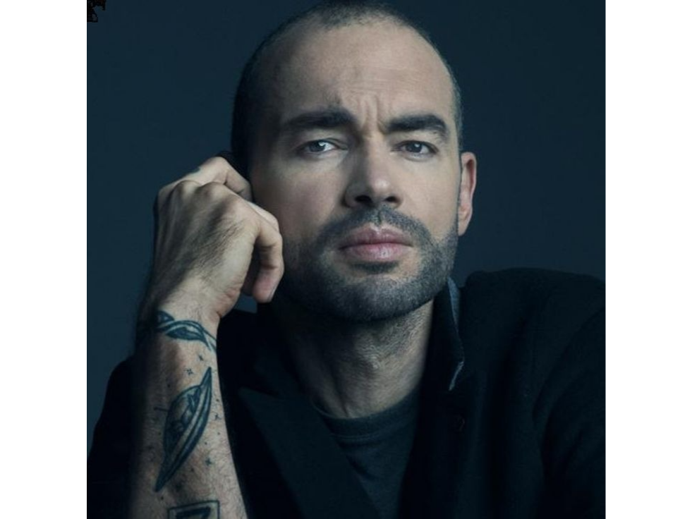 santiago cruz